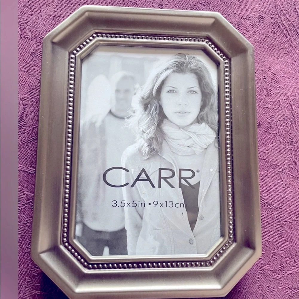 NWT Vintage Antique Carr 3.5”x 5” Boho Metal beaded table top Picture Frame